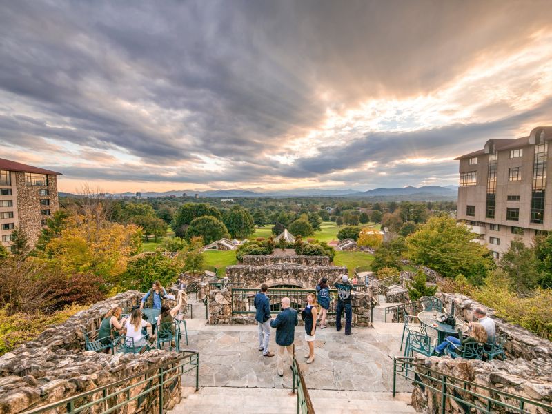 Rooftop Restaurants and Patio Bars in North Carolina